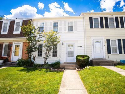 11748 Trophy Ct