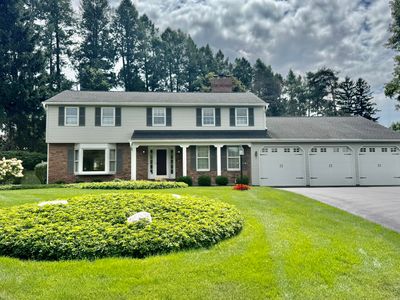 6 Thistledown Court