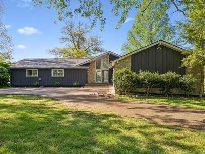 737 Maynard Ln