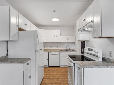 1370 Townview Avenue #305