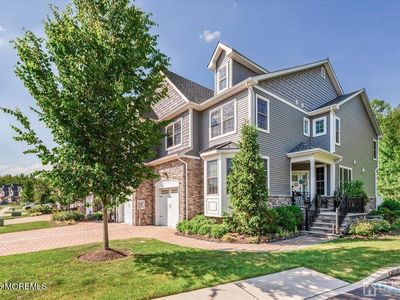 63 Mccormick Avenue S