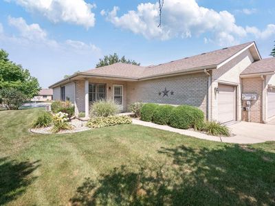 1606 Hutchins Dr