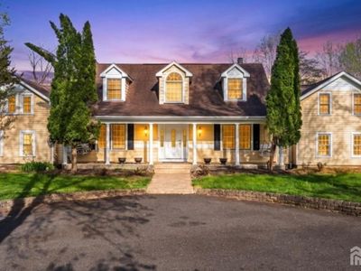 325 Matchaponix Rd