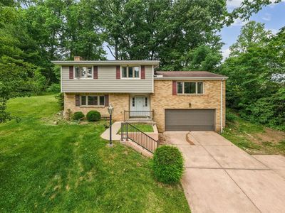 3032 Ben Venue Dr