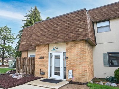 12765 West Hampton AVENUE #207