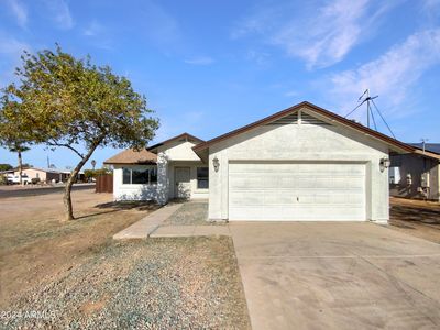 2638 W Cactus Wren St