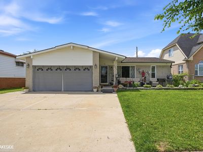 3824 Dawson Dr