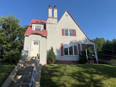 134 Garred St