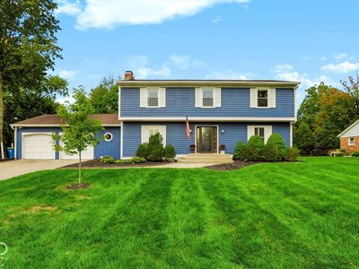 Property at 242 Hawthorne Dr, Carmel, IN