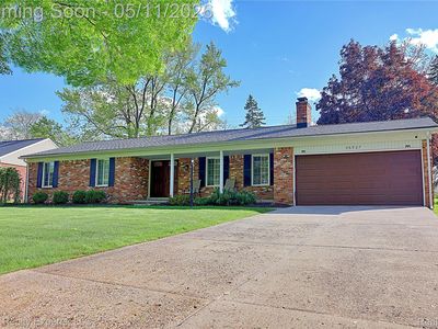 Property at 36927 Heatherton Dr, Farmington, MI