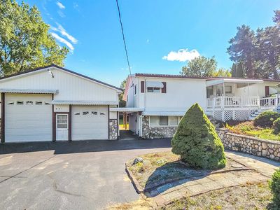 8181 Lewis Rd