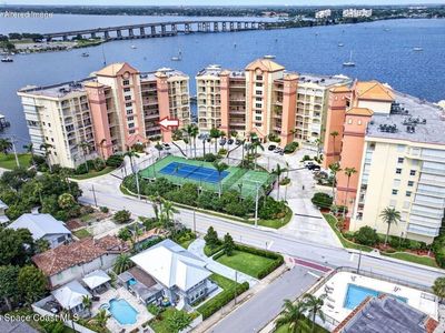100 Riverside Dr APT A-305