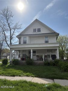 4201 Burnham Ave
