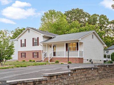 95 Devonne Dr