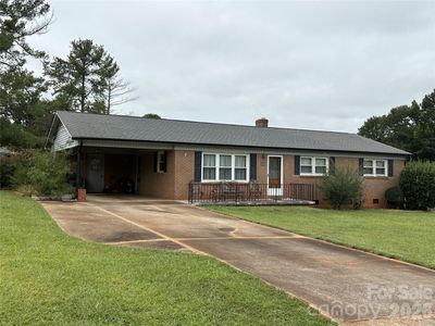 Property at 152 Hazelwood Dr, Forest City, NC