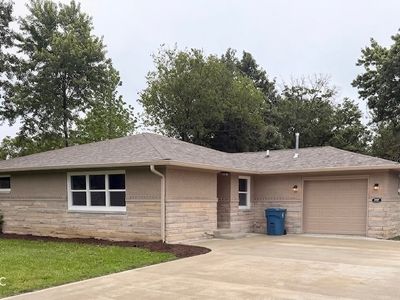 239 Kirk Dr W
