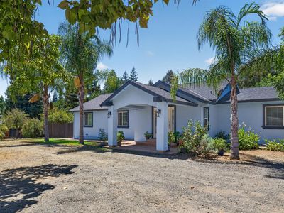 8033 Sunrise Blvd