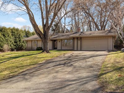 12751 Gerard Dr
