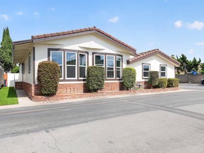 320 N Park Vis #36
