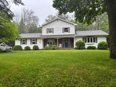 5 Beechwood Dr