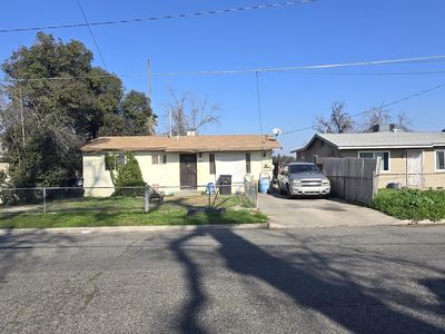 632 E Douglas Avenue