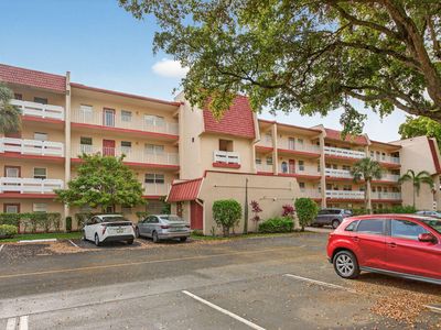 1030 Country Club Drive #407