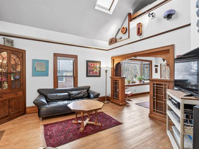 2115-2117 N Aldrich Ave N