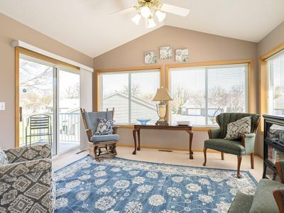 1439 Eagle Dr