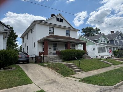 32-34 Waverly Ave #32-34
