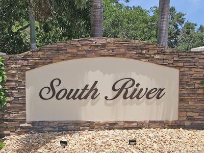 841 SW South River Dr APT 106