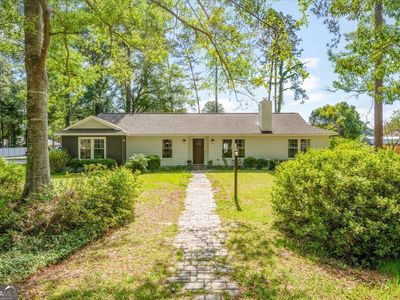 670 Hillmont Dr