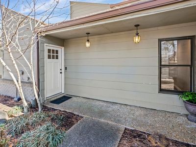 1942 Allenby Rd