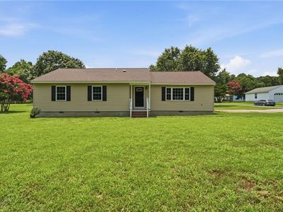 4607 Rochambeau Dr