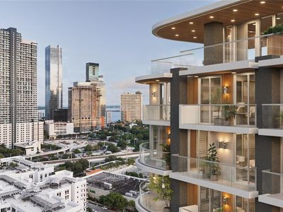 1200 SW 2nd Ave #706