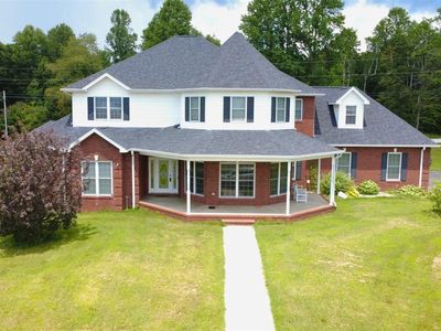 15250 Campbellsville Rd