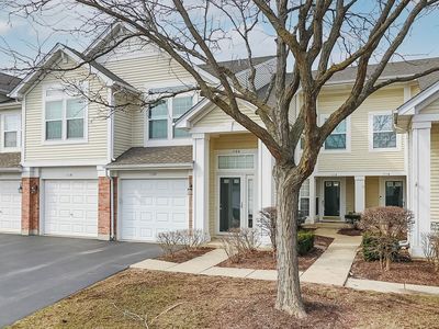 Property at 1118 Hawthorne Ln #1118, Elk Grove Village, IL