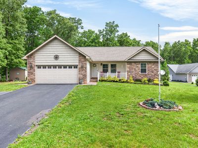 234 Stonecrest Ave
