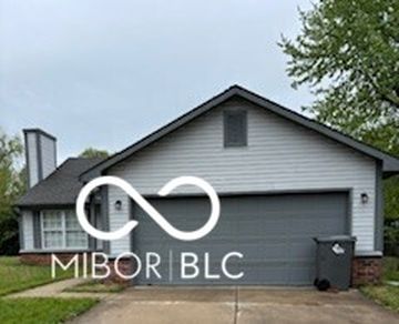 5771 Rosemont Dr