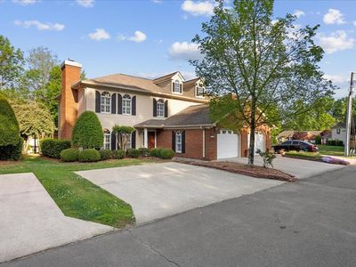 1700 Willow Oak Ln