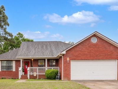 6453 Garden Dr