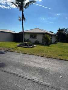 208 Villa Dr #208