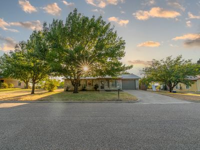 Property at 510 S Williams St, Hamilton, TX