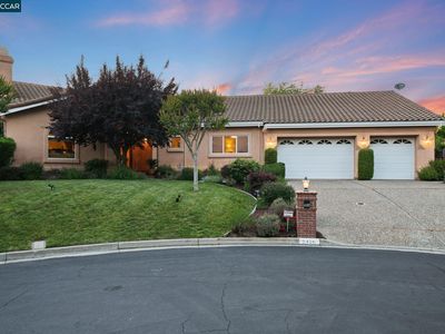 2426 Heritage Oaks Dr