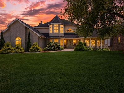 4211 Greenbriar Drive