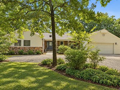 Property at 107 Crossbow Pl, Fairfield Bay, AR