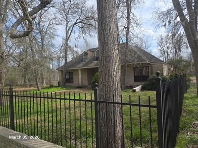 15823 Oleta Ln