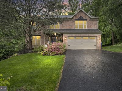 40 Brook Cir