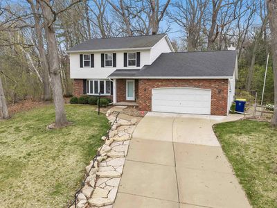 305 Windward Rd