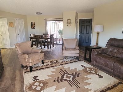 9151 W Greenway Rd UNIT 111