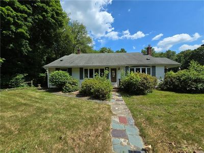 2777 Victory Hwy